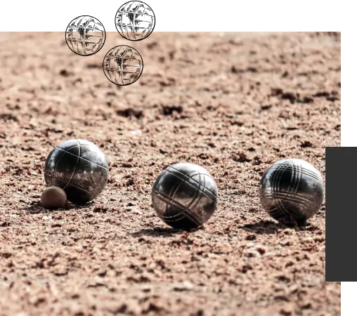 Group-1045 Espace pétanque avec boules